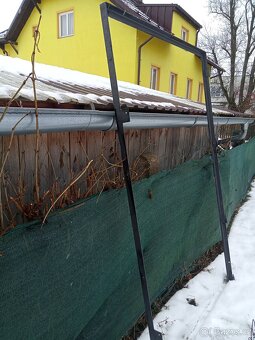 Prodám velkou mříž a rám, výška -234cm,š-140cm, Nýrsko. - 4