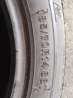 zimní pneu 185/70/R14 - 4
