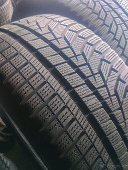 Sada zimních pneu HANKOOK 295/35/23 - 4