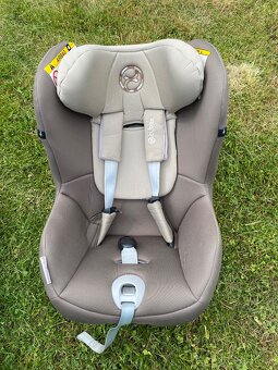 Autosedačka, základna a vajíčko Cybex - 4