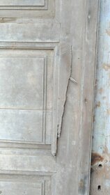 Staré velké 2-křídlé dveře k renovaci - 4
