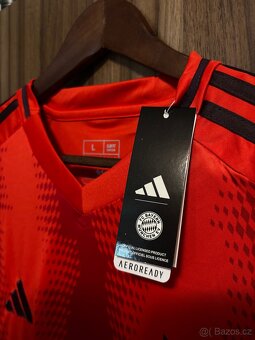 Bayern Munchen domácí dres 2024/2025 Davies 19 - 4