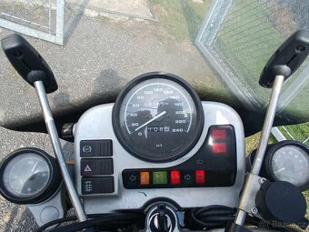 BMW R1100r - 4