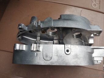 Jawa 50/555, 05 pionýr bloky motoru na renovaci - 4