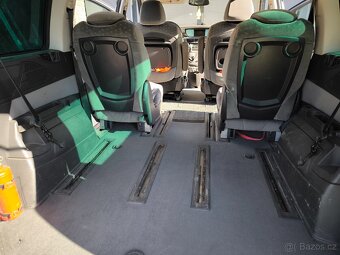 Peugeot 807 HDI 2.2 - 4