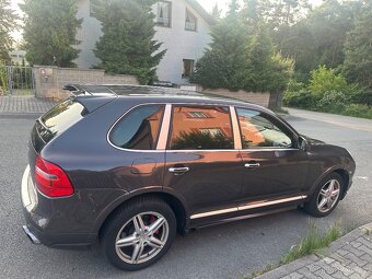 Porsche Cayenne 4.8 Turbo s 404 kw - 4