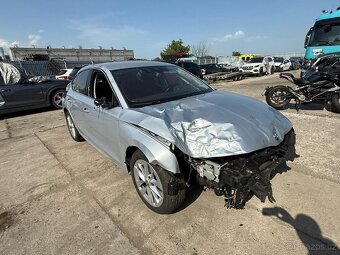 Škoda octavia 2.0TDi style 2022 29Tkm airbagy ok - 4