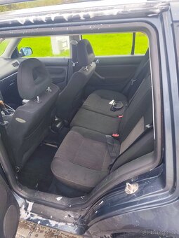 Volkswagen bora 2.3 vr5 - 4