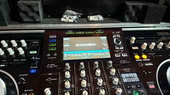 Predám Pioneer XDJ XZ (all-in-one DJ systém)+kufor Swanfligh - 4