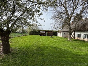 Chalupa Libina, pozemek 1000m2, studna - 4