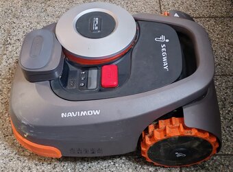 Robotická sekačka Segway Navimow H3000E VisionFence - 4