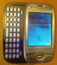 6x výsuvný a výklopný mobil +HTC MDA -k opravě nebo na ND - 4