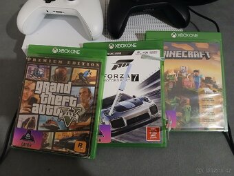 Xbox + příslušenství - 4