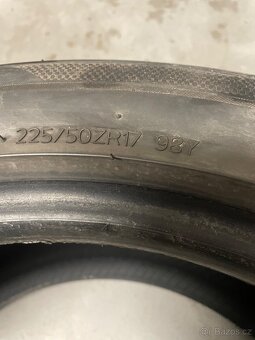 Prodám letní pneu Hankook 225/50/17 - 4
