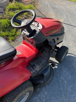 Zahradní traktor Castel Garden 17,5 koní - 4