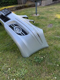 Mercedes Benz W211 nárazník a maska - 4