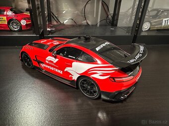 Prodám Mercedes-Benz AMG GT Black series 1:18 - 4