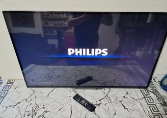 Ultratenký 3D LED televizor Philips Smart 42"
42PFL7008K/1 - 4