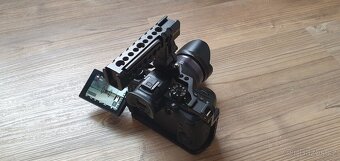 GH5 vč. příslušenství + objektivy - 4