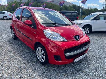 PEUGEOT 107 1,0i TRENDY 1.MAJITEL - 4