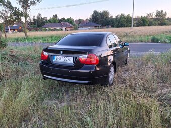 BMW 318 i 2.0 95 kw benzín - 4