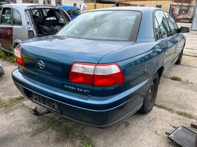 Opel Omega 2.2 DTI ZBYLÉ - NÁHRADNÍ DÍLY zadní nárazník - 4