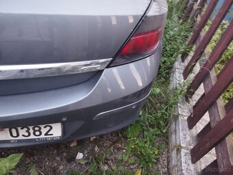 Opel Astra H GTC 1.4 benzín. - 4