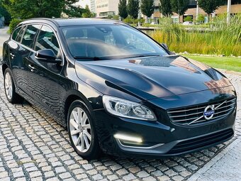Volvo V60 2.0D3 5VÁLEC MANUÁL LED TAŽNÉ SENZORY FACELIFT - 4