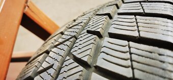 Barum Polaris 5 215/60/17 - 4