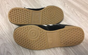 Adidas Mundial sálovky - 4