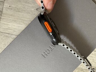 Apple Watch Ultra 2 49mm - 4