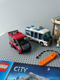 lego city 60008 - 4