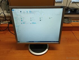 LCD monitor Samsung SyncMaster 940N 19" - 4