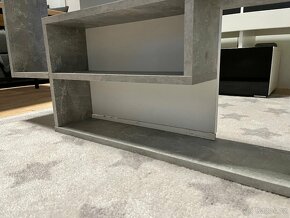Prodám závěsnou poličku (styl beton/kámen) - 4