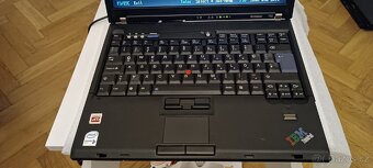 Lenovo ThinkPad T60 celkem pěkný a zachovalý - 4