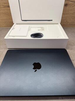 Apple MacBook Air 2022, M2 čip 8GB RAM/256GB SSD - 4