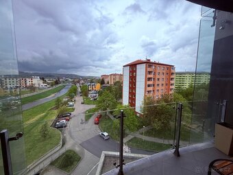 pronájem bytu 3+kk 95m2 s balonem  Atrium Otrokovice - 4