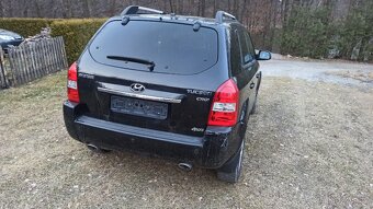 HYUNDAI TUCSON - 4