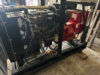 Elektrocentrála Perkins motor - 4