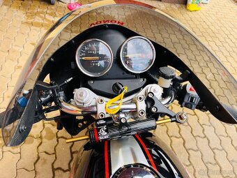 Honda XBR 500 Cafe Racer - 4