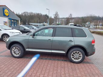 Volkswagen Touareg - 4
