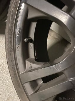 Prodám kola 5x120 R18 - 4
