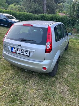 Ford Fiesta 1,3 benzin, rv 2008, 94tkm, nová stk - 4