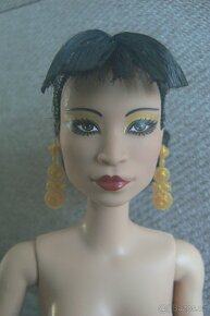 Sběratelská Barbie Anna May Wong - 4