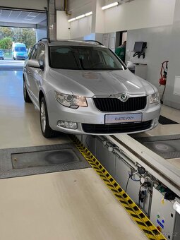 Škoda Superb 2.0 TDI 125kW 4x4 - 4