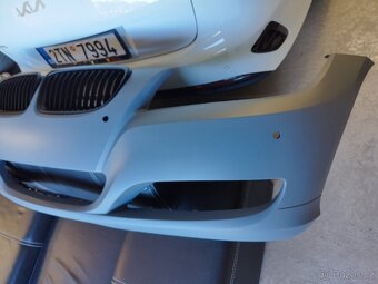 Bmw E90/E91 lci facelift nárazník novy - 4