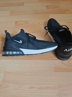 Sportovní boty Nike - 4