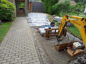 Kanalizace -Zemní a vykopové práce,vrtaní na sloupky 30cm ši - 4