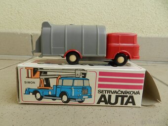 TRAMBUS ŠKODA 706RT KUKA IGRA  70. léta - ČSSR - 4