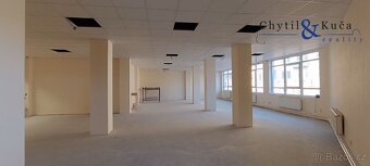 Pronájem obchodních prostor 200 m2 a 60 m2, Čechova, Přerov - 4